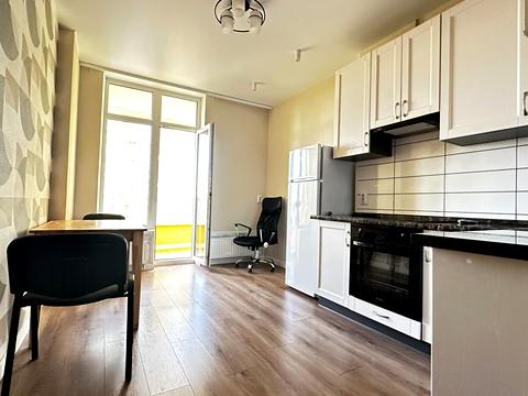 квартира за адресою Кадетський Гай вул., 10