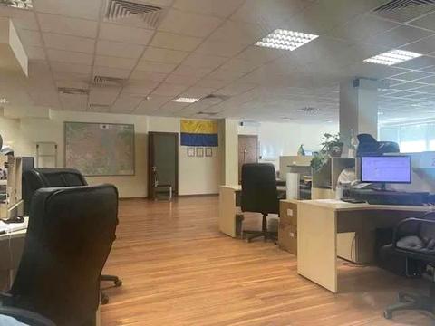 комерційна за адресою Якуба Коласа вул., 15