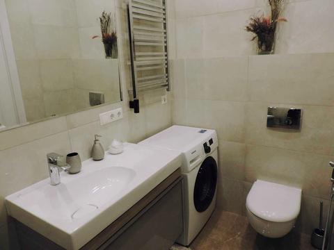 квартира за адресою Євгена Коновальця вул. (Щорса), 34-А