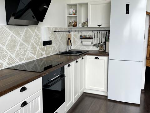 квартира за адресою Молодіжна вул., 24