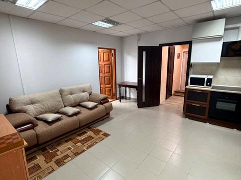 комерційна за адресою Кавалерійська вул., 9