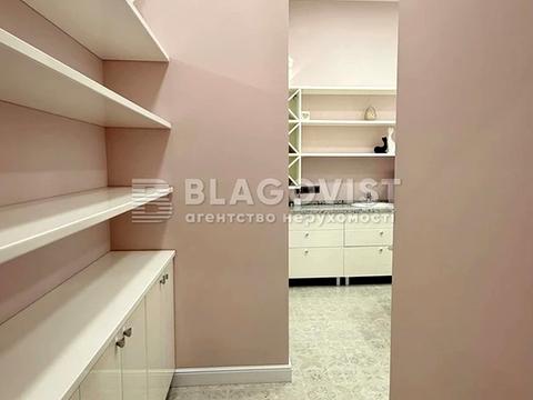 комерційна за адресою Юрія Шумського вул., 11-А