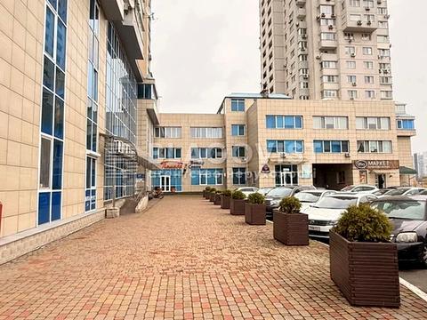 комерційна за адресою Юрія Шумського вул., 11-А