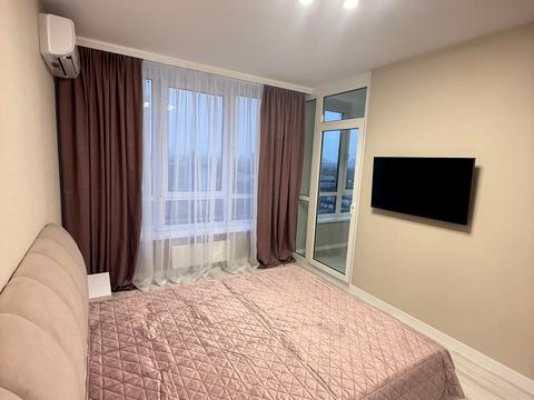 квартира за адресою Віктора Некрасова вул. (Північно-Сирецька), 6