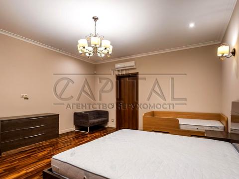 квартира за адресою Київ, Антоновича вул. (Горького), 131