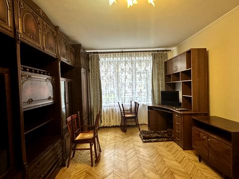 квартира за адресою Євгена Плужника вул., 3