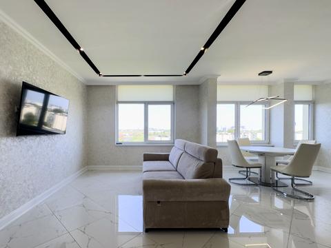 квартира за адресою Юнацька вул., 10