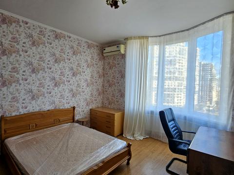 квартира за адресою Молдовська вул. (Молдавська), 2