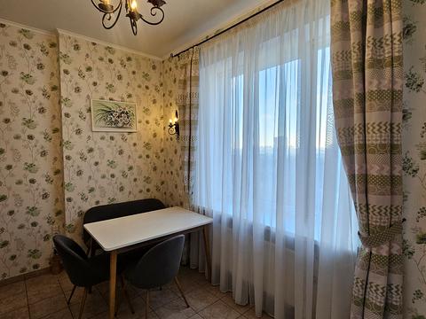 квартира за адресою Молдовська вул. (Молдавська), 2