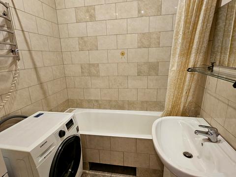 квартира за адресою Молдовська вул. (Молдавська), 2