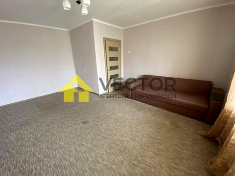 квартира по адресу Підмонастирська ул., 4а