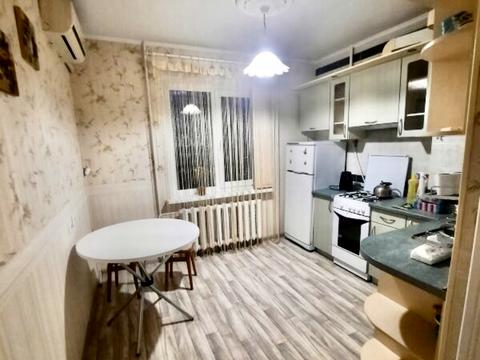 квартира за адресою Академіка Корольова вул., 86