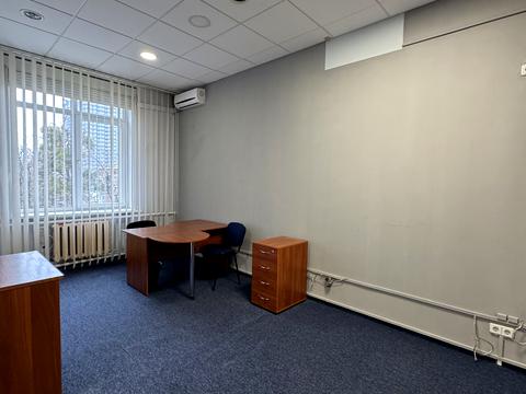 коммерческая по адресу Евгения Коновальца ул. (Щорса), 31