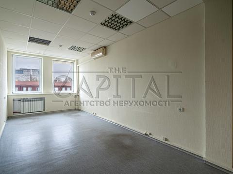 комерційна за адресою Олекси Тихого вул. (Виборзька), 22-А