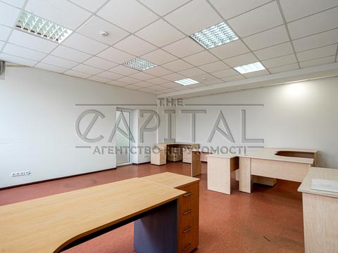 комерційна за адресою Олекси Тихого вул. (Виборзька), 22-А