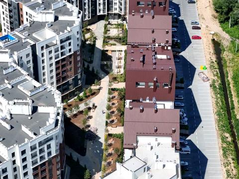 комерційна за адресою Ольги Кобилянської вул. (Достоєвського), 1-В/7