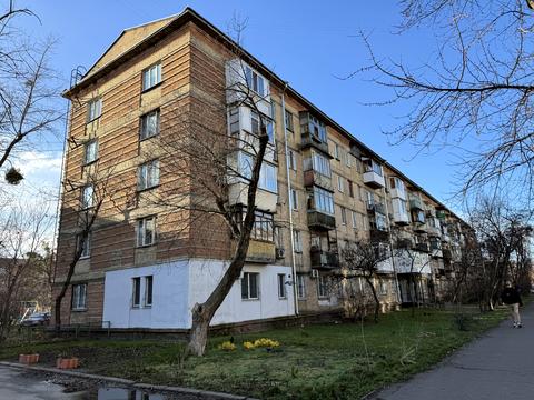 квартира за адресою Будівельників вул., 5