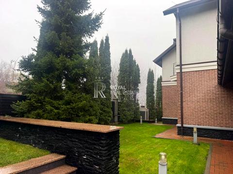 будинок за адресою с. Лісники, Гайова вул.