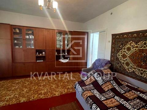 будинок за адресою Центральна, 2