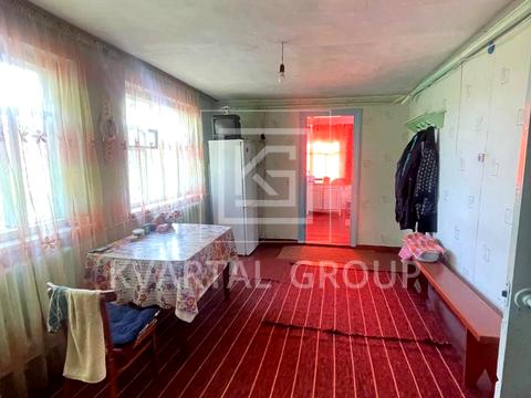 будинок за адресою Центральна, 2