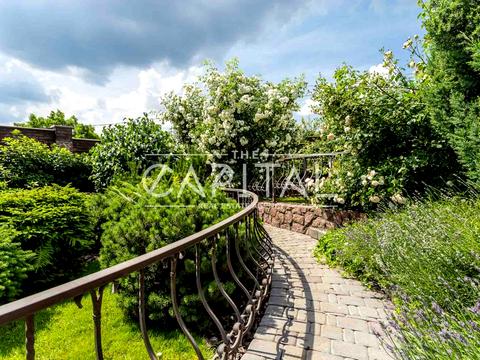 дом по адресу Миколи Миклухи-Маклая ул. (Дежнєва), 22