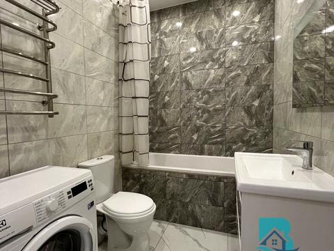 квартира за адресою Академіка Амосова вул., 67