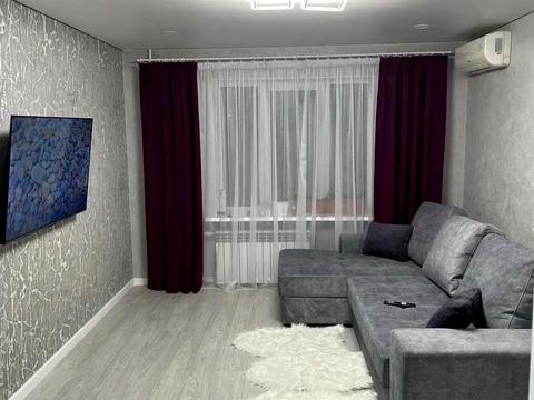 квартира за адресою Феодосійська вул., 8