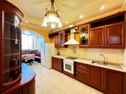 квартира за адресою Слов'янська вул., 10