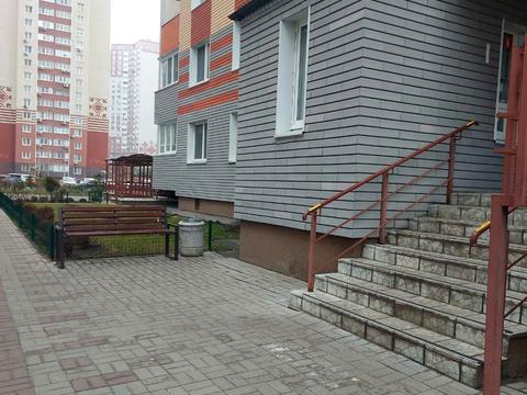 квартира за адресою Софії Русової вул., 7-А