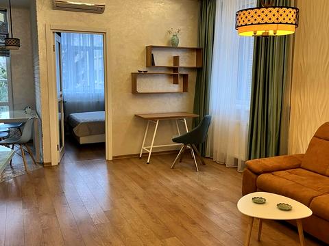 квартира за адресою Володимира Моссаковського вул. (Клари Цеткін), 7