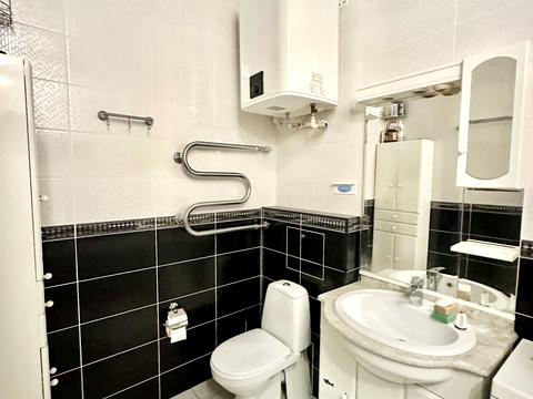 квартира за адресою Незалежної України вул. (40 років Радянської України), 86