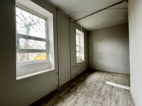 комерційна за адресою Дніпровське шосе (Дніпропетровське), 30