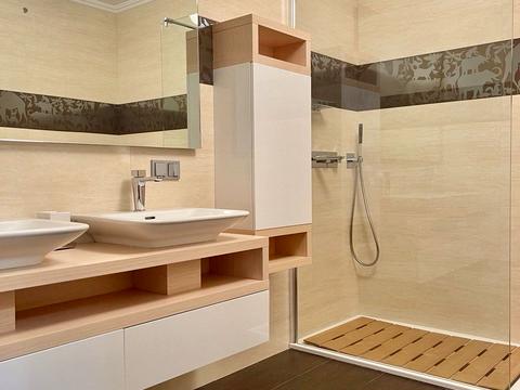 квартира за адресою Інститутська вул., 18-А