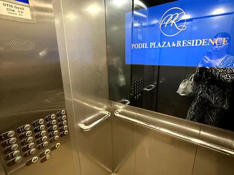 квартира за адресою Глибочицька вул., 73