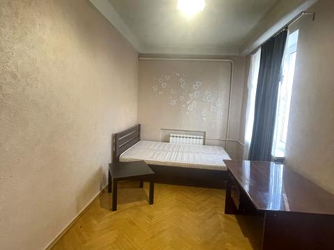 квартира за адресою Марії Приймаченко бульв. (Академіка Ліхачова), 6