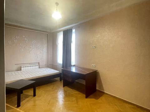 квартира за адресою Марії Приймаченко бульв. (Академіка Ліхачова), 6