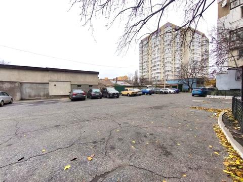 квартира за адресою Мальовнича вул. (Скворцова), 4