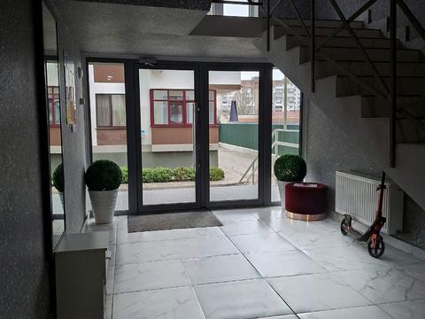 квартира за адресою Владислава Бувалкіна вул., 60-Б