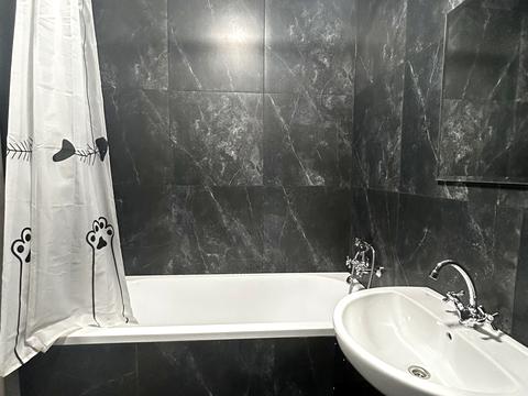 квартира за адресою Микитинецька вул., 2