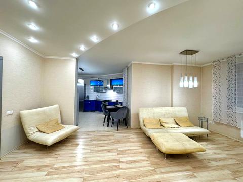 квартира за адресою Раїси Окіпної вул., 8