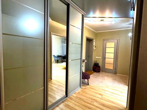 квартира за адресою Раїси Окіпної вул., 8