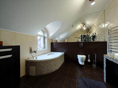 будинок за адресою Павла Глазового вул. (Олега Кошового), 13-Б