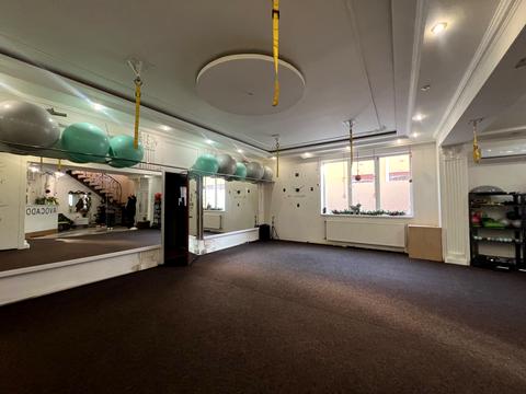 коммерческая по адресу Яноша Недецеї ул., 34-А