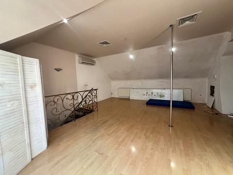 коммерческая по адресу Яноша Недецеї ул., 34-А