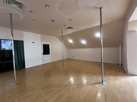 коммерческая по адресу Яноша Недецеї ул., 34-А