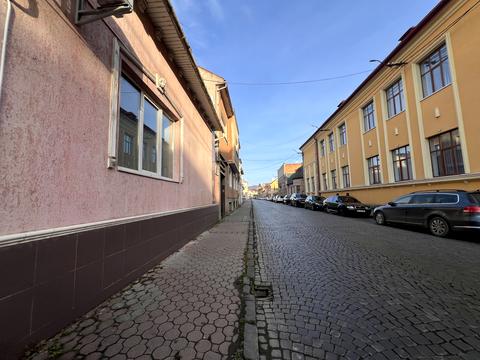 коммерческая по адресу Яноша Недецеї ул., 34-А