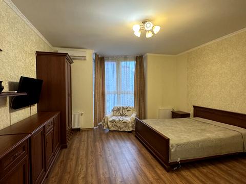 квартира за адресою Драгоманова вул., 2-Б