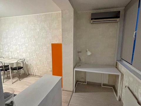 квартира за адресою Героїв полку "Азов" вул. (Маршала Малиновського), 8