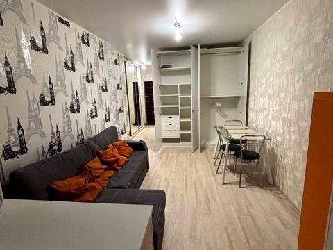 квартира за адресою Героїв полку "Азов" вул. (Маршала Малиновського), 8