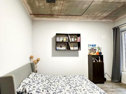 дом по адресу Александра Довженко ул., 42